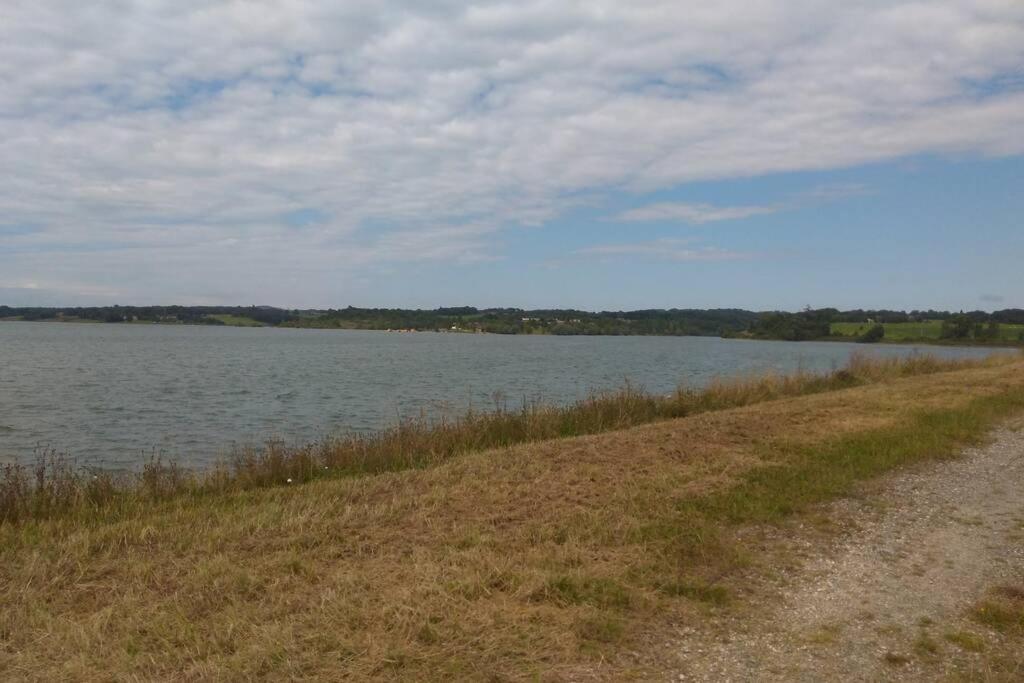 Gite En Pleine Nature Proche Du Lac De La Gimone Saint-Blancard Luaran gambar